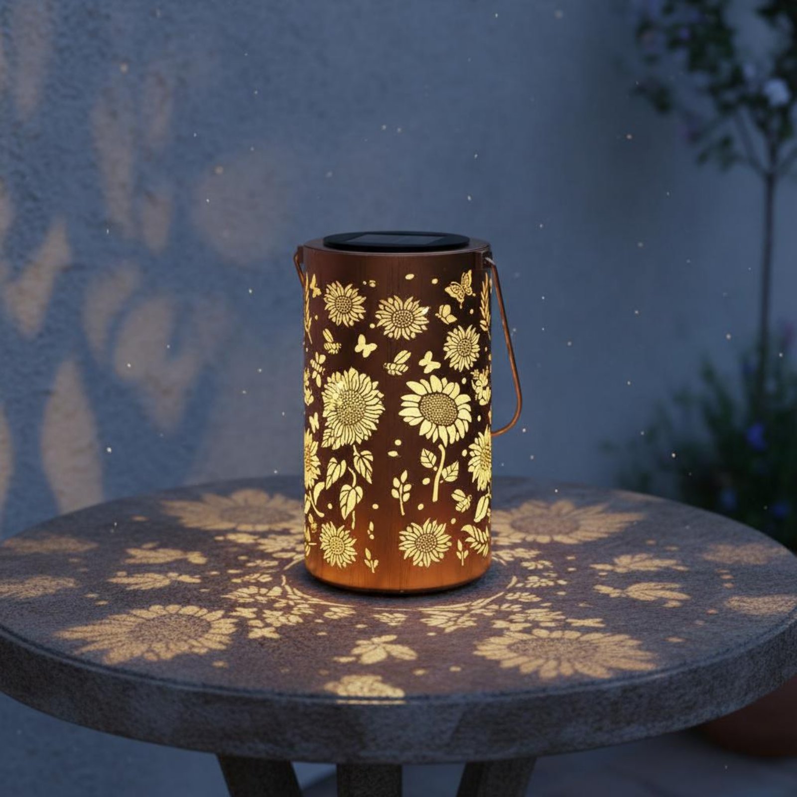 Colorful Sunburst Solar Lanter - огляд і ціна Solar Lantern Hanging
